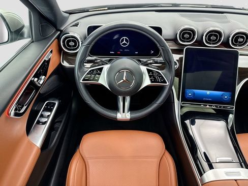 Used 2022 Mercedes-Benz C 300 Sedan image 10