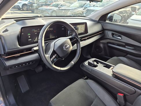 Used 2023 Nissan Ariya AWD image 16