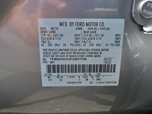 Certified 2023 Ford Explorer XLT w/ Equipment Group 202A AWD/4WD image 25