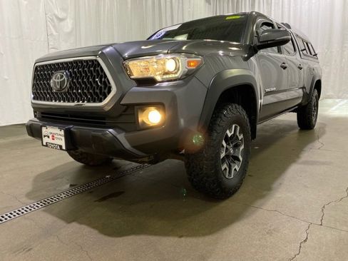 Certified 2018 Toyota Tacoma TRD Off-Road w/ TRD Premium Off Road Package image 23