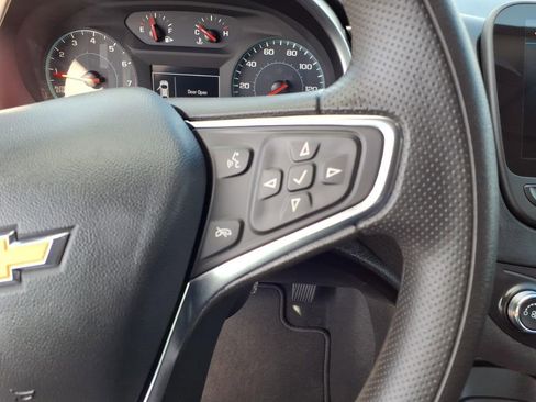 Used 2020 Chevrolet Malibu LS FWD image 25