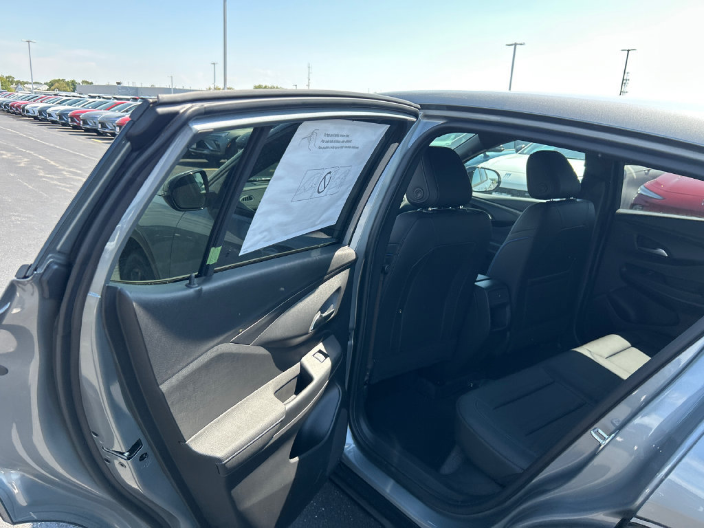 New 2026 Buick Envista Sport Touring w/ Convenience I Package FWD image 32