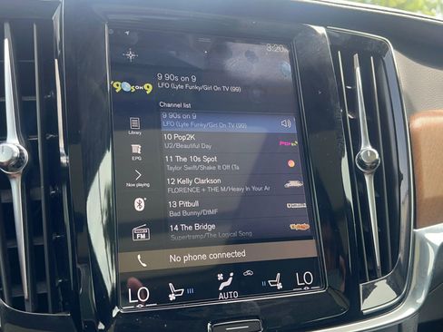 Used 2018 Volvo S90 T6 Inscription w/ Convenience Package AWD/4WD image 13