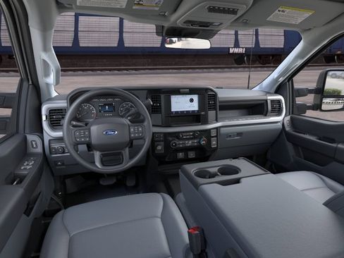 New 2026 Ford F250 XL RWD image 9