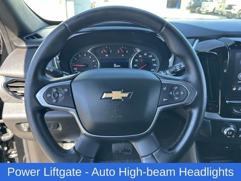 Used 2023 Chevrolet Traverse LT image 11