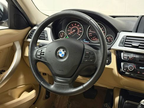Used 2016 BMW 320i Sedan image 24