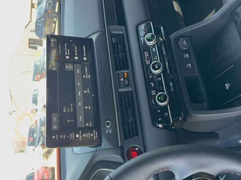 Used 2026 Honda Passport TrailSport Elite image 14