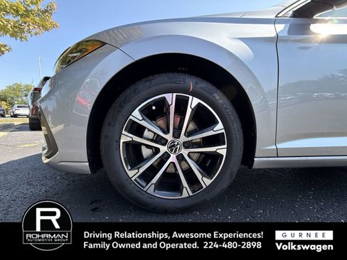 New 2025 Volkswagen Jetta Sport image 12