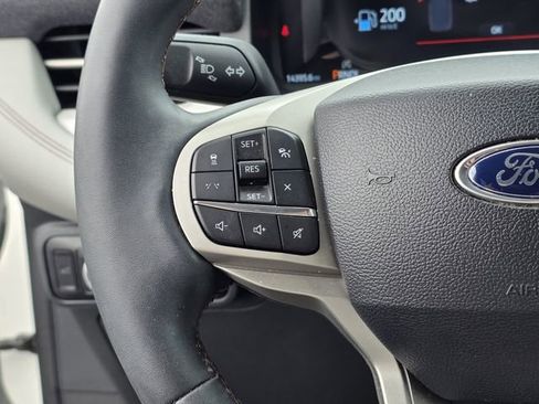Certified 2025 Ford Explorer Active w/ Active Comfort Package RWD image 25