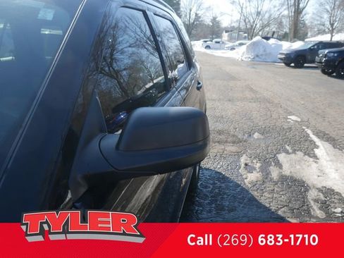 Used 2019 Ford Explorer XLT w/ Class III Trailer Tow Package image 11