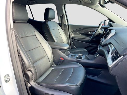 Used 2024 GMC Terrain SLT image 26