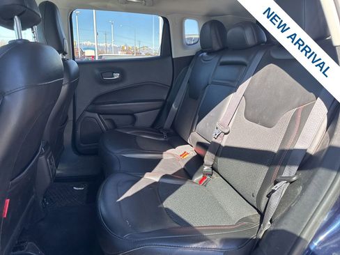 Used 2019 Jeep Compass Trailhawk AWD/4WD image 14