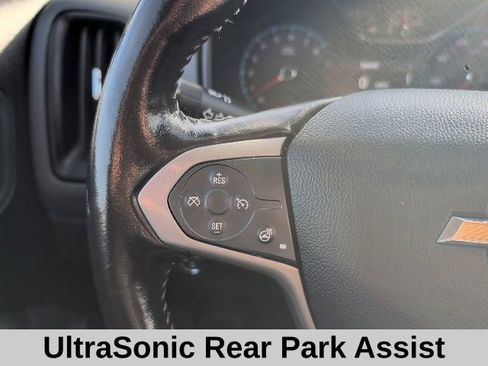 Used 2019 Chevrolet Colorado Z71 image 9