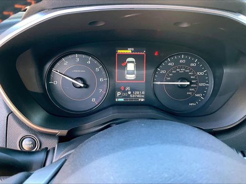 Used 2021 Subaru Crosstrek 2.0i Premium w/ Moonroof Package image 16