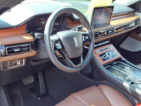Certified 2024 Lincoln Aviator Reserve w/ Equipment Group 201A AWD/4WD image 18