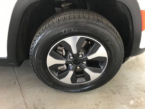 Used 2024 Jeep Grand Cherokee Limited 4xe image 51