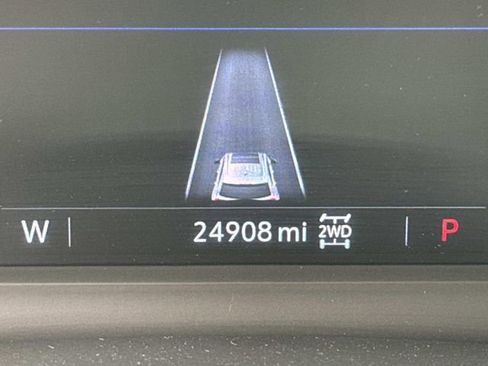 Used 2025 Cadillac XT6 Premium Luxury image 28