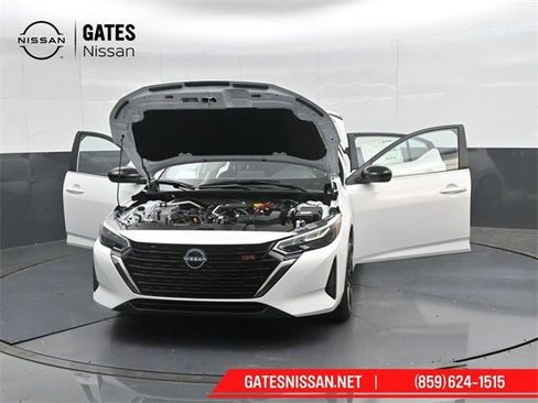 New 2025 Nissan Sentra SR image 60
