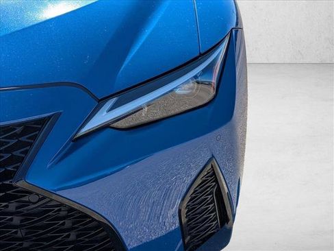 Used 2022 Lexus IS 350 F Sport image 9
