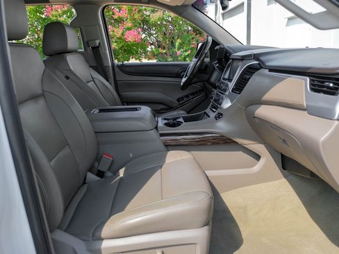 Used 2018 GMC Yukon SLT w/ Open Road Package image 31