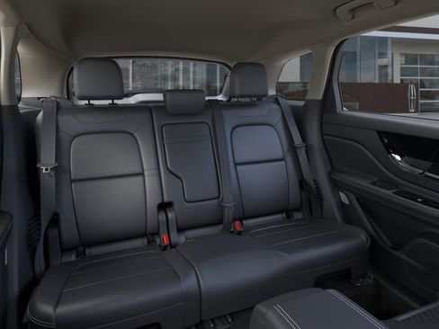 New 2026 Lincoln Corsair Premiere image 11