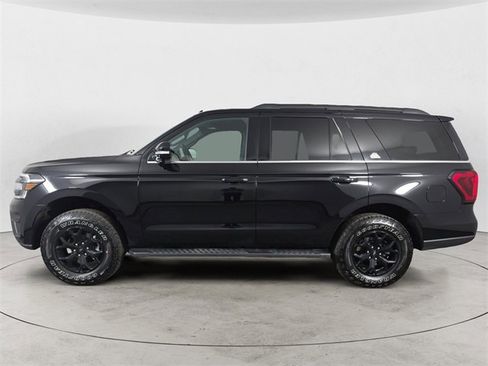 Certified 2024 Ford Expedition Timberline image 2