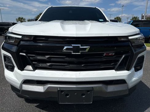 Used 2024 Chevrolet Colorado Z71 w/ Z71 Convenience Package 2 AWD/4WD image 9