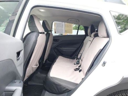 Used 2025 Subaru Crosstrek 2.0i Premium AWD/4WD image 18