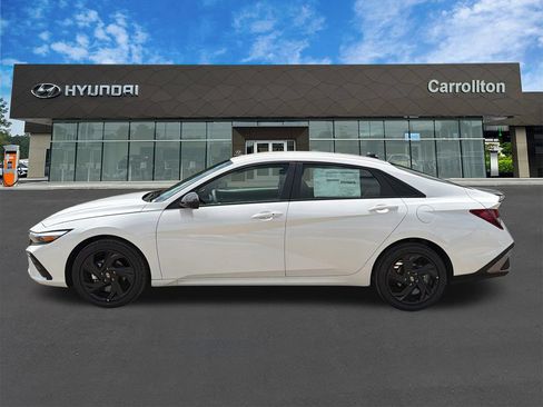New 2026 Hyundai Elantra Sport FWD image 9