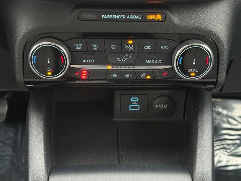 Certified 2022 Ford Escape SE w/ Convenience Package image 14