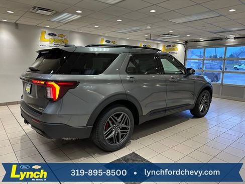 New 2026 Ford Explorer ST-Line AWD/4WD image 27
