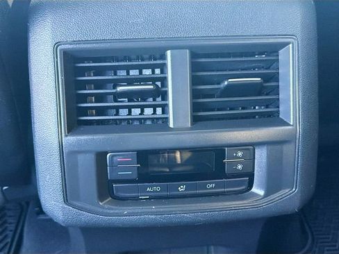 Used 2021 Volkswagen Atlas SEL image 20