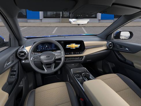 New 2026 Chevrolet Equinox ACTIV w/ Convenience Package III image 15