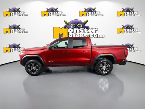 Used 2024 GMC Canyon AT4 AWD/4WD image 8