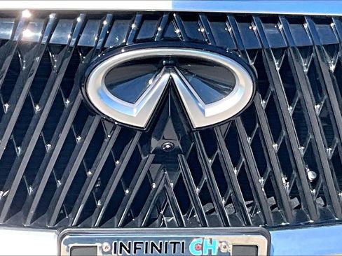 Certified 2027 INFINITI QX60 Luxe w/ Cargo Package AWD/4WD image 12