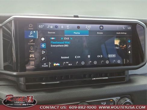 Certified 2024 Jeep Wrangler Unlimited Sport AWD/4WD image 33