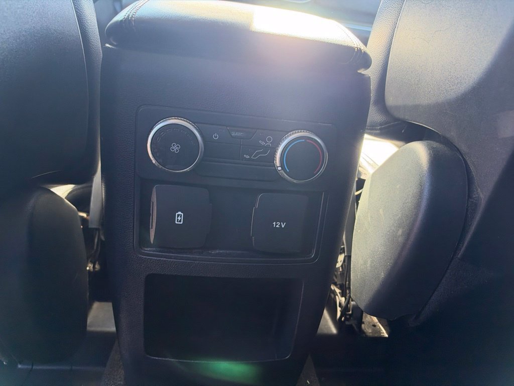 Used 2020 Ford Explorer XLT w/ Equipment Group 202A AWD/4WD image 18