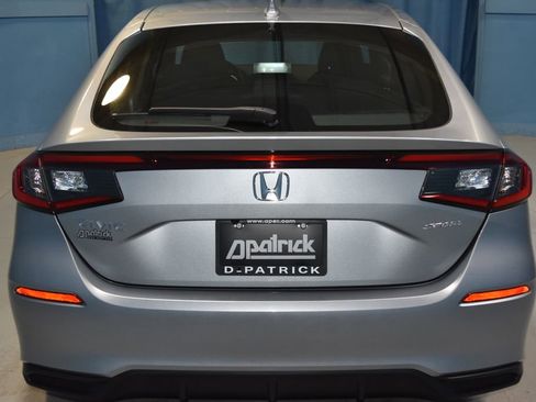 Used 2023 Honda Civic Sport image 30