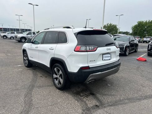Used 2019 Jeep Cherokee Limited AWD/4WD image 5