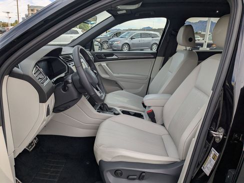 Used 2022 Volkswagen Tiguan SE R-Line AWD/4WD image 24