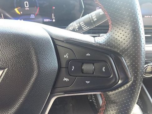 Used 2024 Chevrolet TrailBlazer RS AWD/4WD image 3