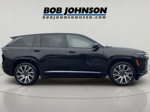 Used 2025 Jeep Wagoneer S Limited image 8