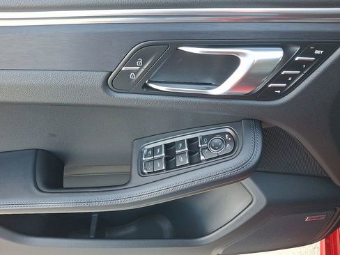 Used 2021 Porsche Macan GTS image 14