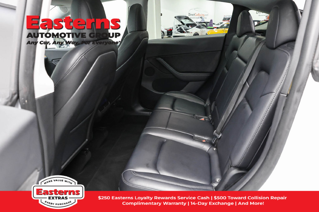Used 2021 Tesla Model Y Long Range AWD/4WD image 17
