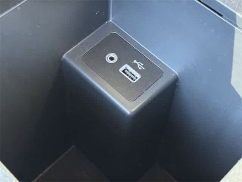 Used 2019 Nissan Sentra SV image 23