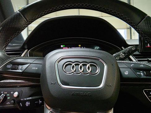 Used 2024 Audi SQ5 Prestige AWD/4WD image 35