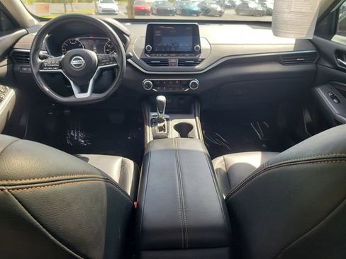 Used 2021 Nissan Altima 2.5 SR w/ SR Premium Package FWD image 14
