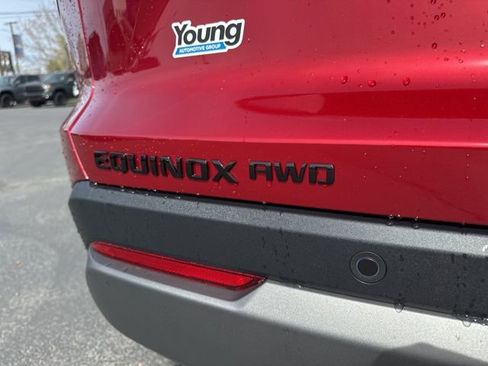 New 2026 Chevrolet Equinox LT image 10