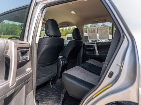 Used 2023 Toyota 4Runner SR5 RWD image 15