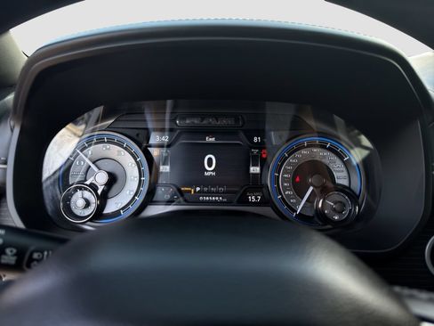 Used 2022 RAM 1500 Limited AWD/4WD image 25